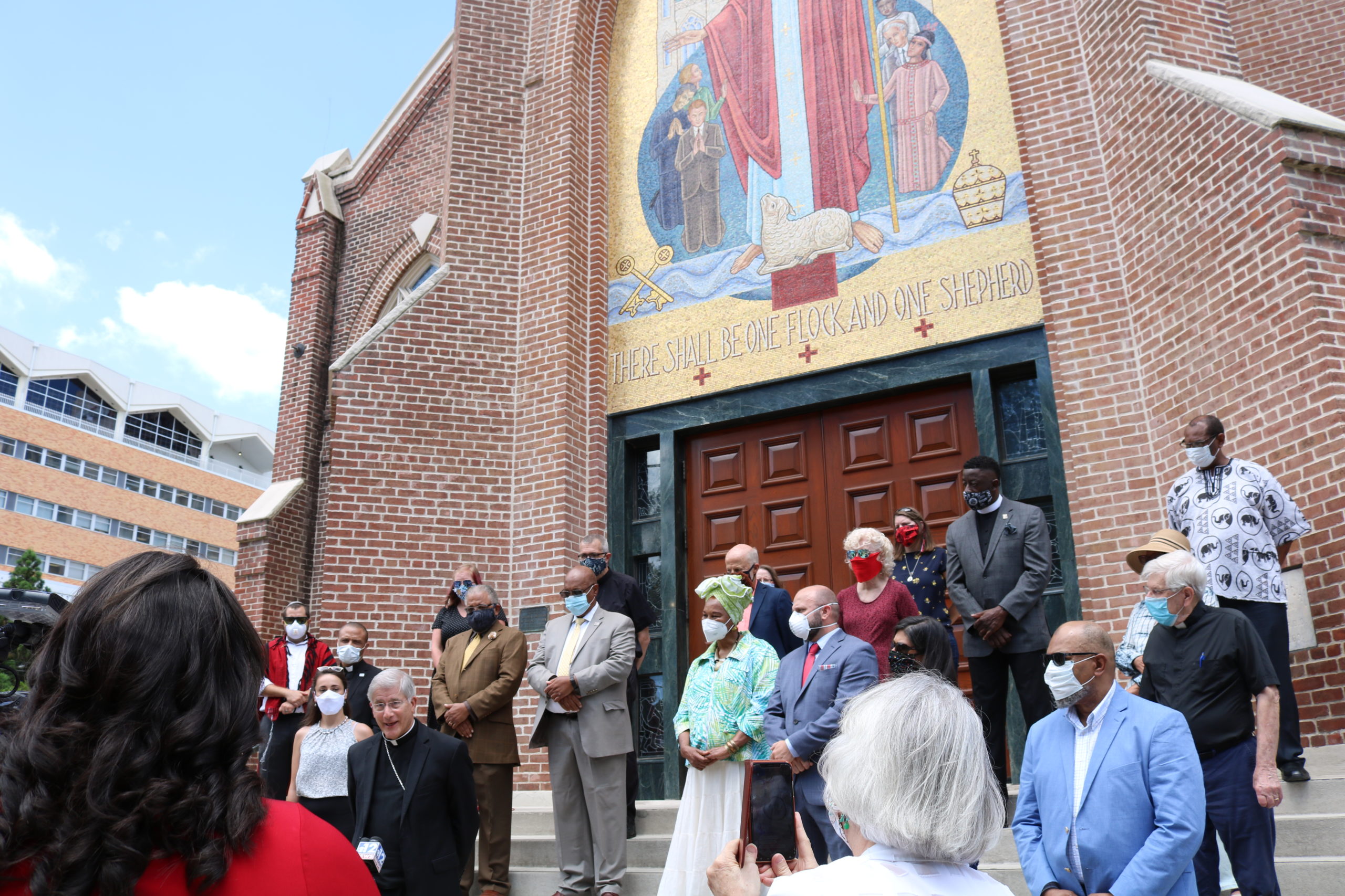 other religious leaders call for change to Mississippi flag Mississippi Catholic
